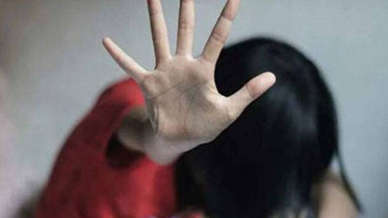 لاہور کے ڈیفنس میں کم عمر گھریلو ملازمہ بچیوں پر مبینہ تشدد، مقدمہ درج 