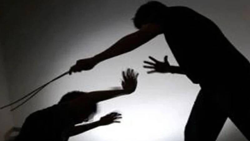 مظفر گڑھ کے جتوئی میں مدرسے کے استاد پر طالب علم پر مبینہ تشدد