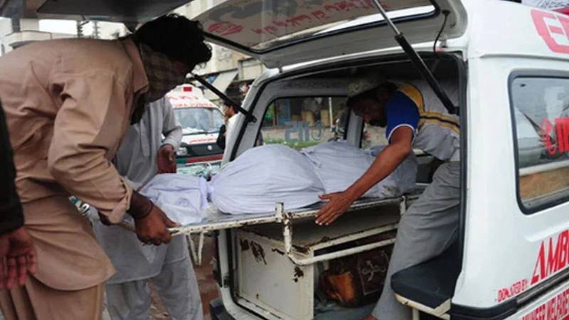 ٹنڈو محمد خان میں خاتون نے مبینہ طور پر 2 بچوں سمیت نہر میں کود کر خودکشی کی کوشش کی 