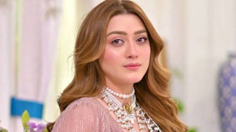 کیا مومنہ اقبال جلد شادی کے بندھن میں بندھنے والی ہیں؟ 