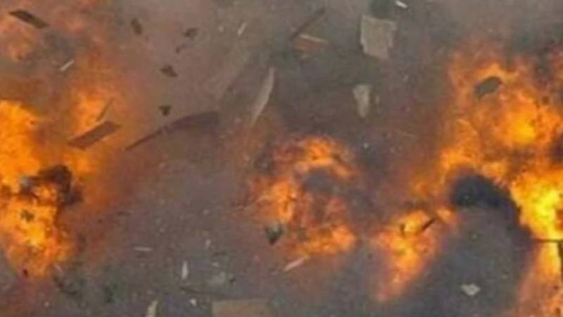ڈیرہ بگٹی میں کار دھماکا، امن فورس کے 2 اہلکار زخمی 