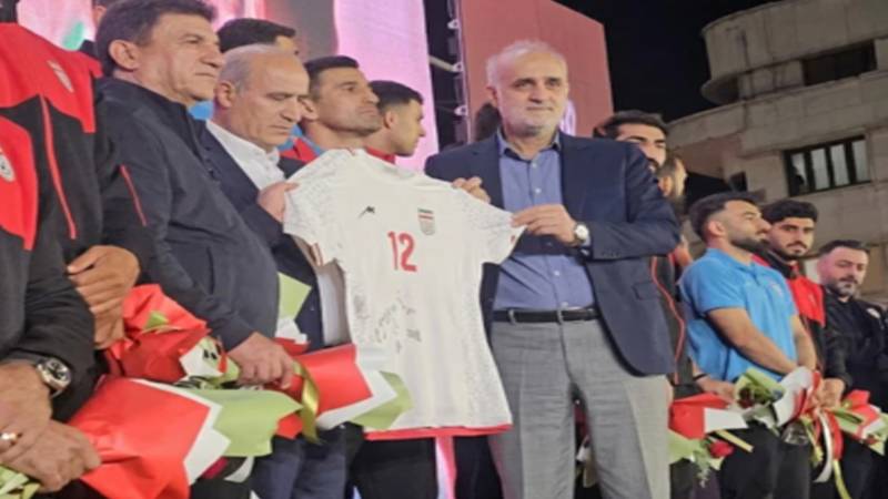ایران کی فیفا ورلڈکپ 2026 کٹ کی پروقار رونمائی