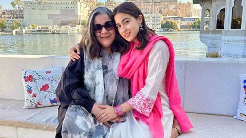 امریتا سنگھ نے سارہ علی خان کو کس بات سے خبردار کیا تھا؟