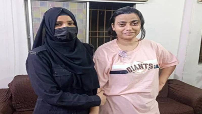 انمول پنکی کی نشاندہی پر کراچی میں 45 لاکھ روپے کی کوکین برآمد