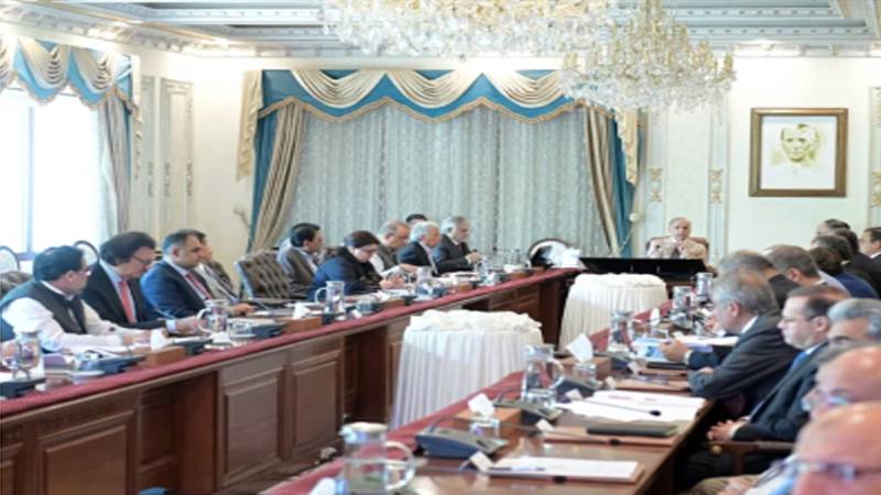 وزارتوں کی کارکردگی کی بنیاد پر ترقیاتی بجٹ کی تقسیم ہوگی: وزیراعظم
