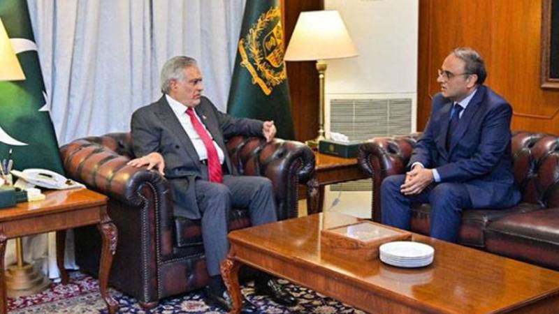 اسحاق ڈار اور ایران کے نامزد سفیر کی ملاقات، دوطرفہ تعلقات پر گفتگو