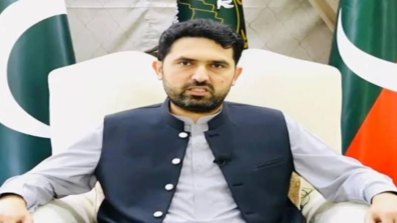 عمران خان سے ملاقات کا معاملہ، وزیراعلیٰ کے پی اور اسلام آباد پولیس میں تلخ کلامی