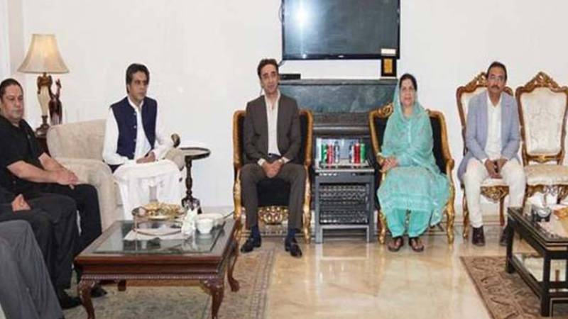 بلاول بھٹو زرداری کی ثمینہ خالد گھرکی سے ملاقات، ملکی سیاسی صورتحال اور پارٹی امور پر گفتگو