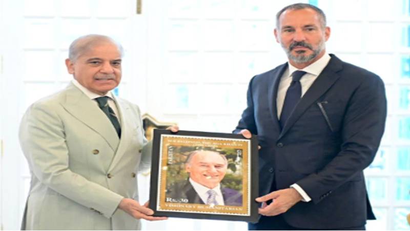 وزیراعظم سے پرنس رحیم آغا خان پنجم کی اہم ملاقات، تعاون کے نئے امکانات پر تبادلہ خیال