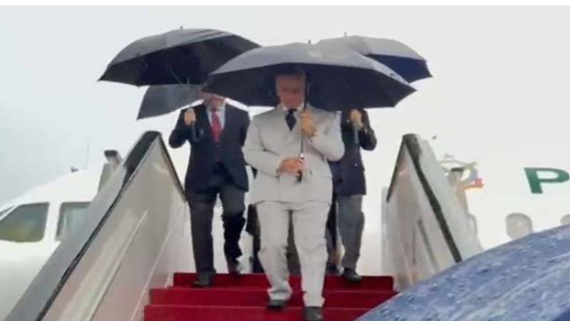 وزیراعظم شہباز شریف چین کے دورے کے پہلے مرحلے میں ہانگژو پہنچ گئے