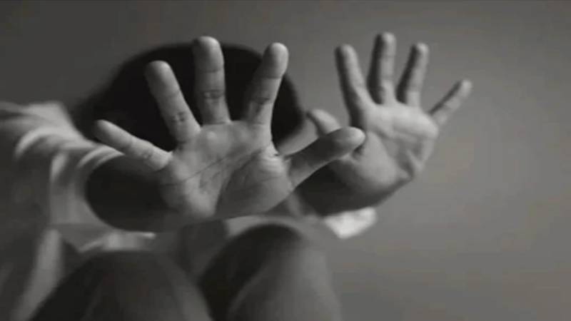 شیخوپورہ: خاتون اور 14 سالہ بیٹی پر تیزاب پھینک دیا گیا، افسوسناک واقعہ