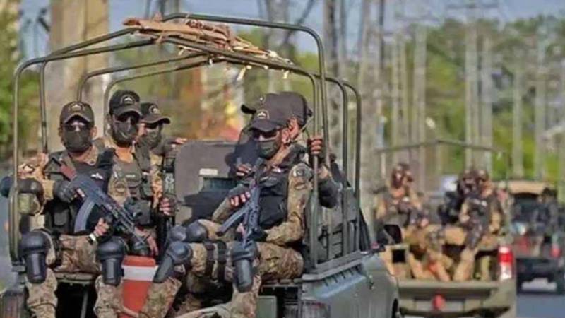 پنجگور میں انٹیلی جنس بیسڈ آپریشن، 6 دہشتگرد ہلاک، اسلحہ و بارودی مواد برآمد