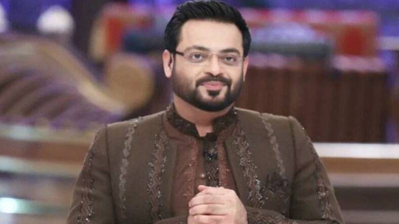 عامر لیاقت حسین کو مداحوں سے بچھڑے چار برس بیت گئے، چوتھی برسی منائی جا رہی ہے