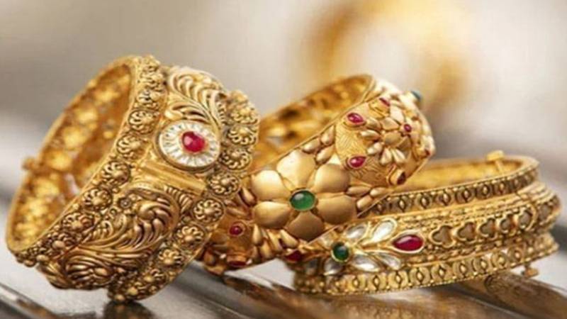 عالمی سونے کی قیمتیں مستحکم، سرمایہ کار امریکی مہنگائی ڈیٹا کے منتظر