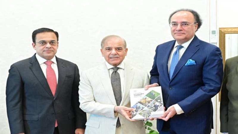 وزیراعظم سے وزیر خزانہ کی ملاقات، اقتصادی سروے برائے 2023-2024ء کی پیش رفت