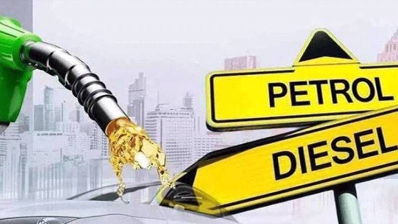 وفاقی بجٹ: پیٹرول اور ڈیزل پر کلائمٹ سپورٹ لیوی میں اضافے کی تجویز زیر غور