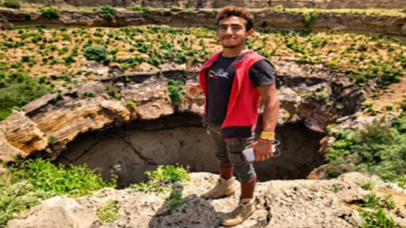 یمن میں “اسپائیڈر مین آف یمن” کے نام سے مشہور فری کلائمبر ہولناک حادثے میں ہلاک