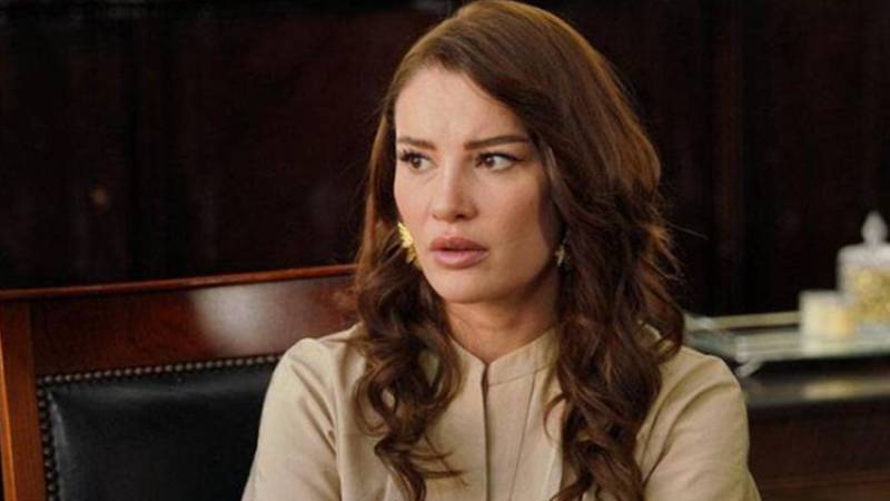 اداکارہ 35 برس کی عمر میں انتقال کر گئیں