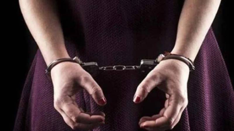 لاہور: سبزہ زار میں 3 افراد کو آگ لگانے والی ملزمہ گرفتار