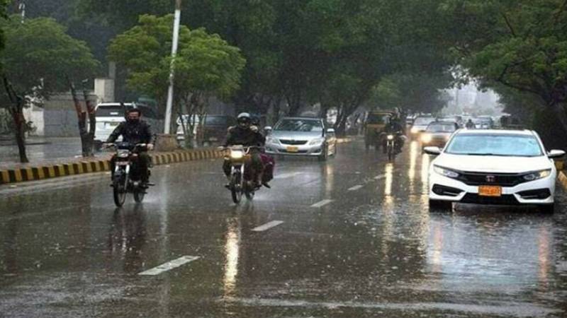 جیکب آباد میں بارش سے موسم خوشگوار، گرمی کی شدت میں نمایاں کمی