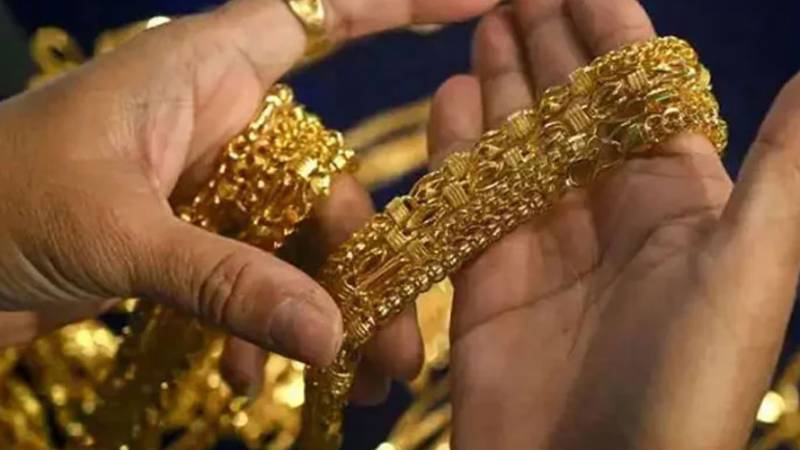 عالمی منڈی میں سونے اور چاندی کی قیمتوں میں کمی ریکارڈ