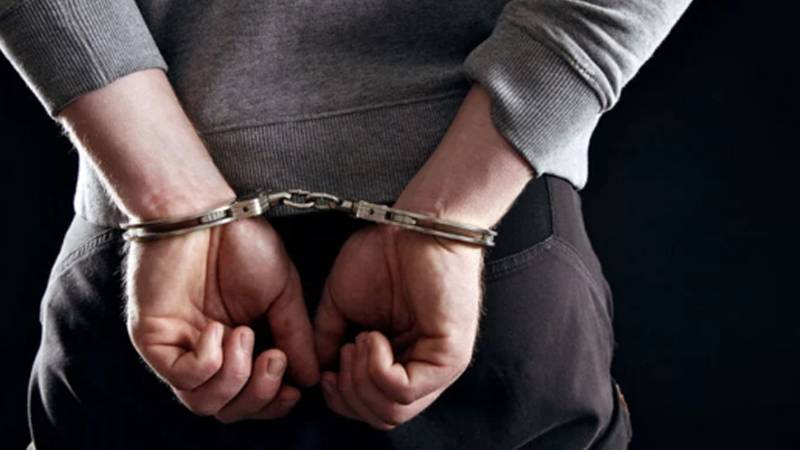 کراچی: راہگیر خاتون سے غیر اخلاقی حرکات کرنے والا ملزم گرفتار