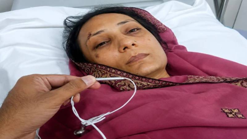 سانحہ کاہنہ؛ کیا پڑھائی کے دوران چھت پر کام ہو رہا تھا؟ خاتون ٹیچر کا بیان سامنے آگیا