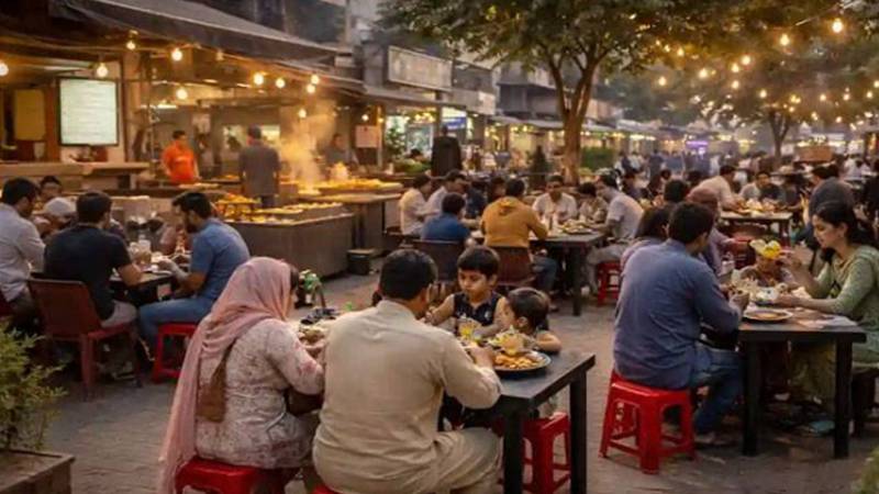پنجاب: ریسٹورنٹس، کیفے اور فوڈ چینز میں کارڈ ادائیگی پر 8 فیصد سیلز ٹیکس نافذ