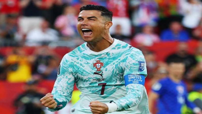 پنالٹی سے قبل رونالڈو نے 'بسم اللہ' پڑھی؟ ویڈیو سوشل میڈیا پر وائرل