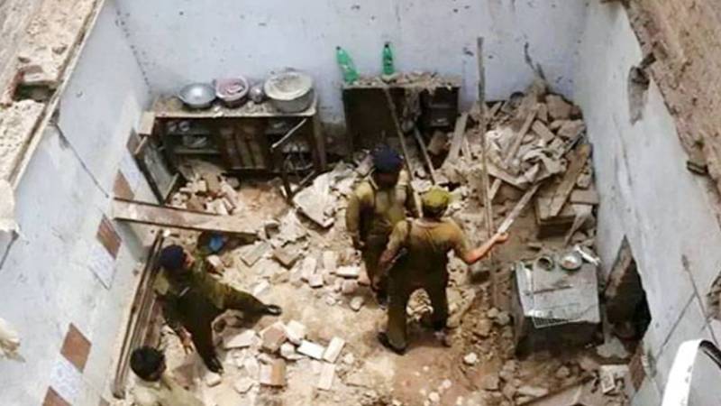 لاہور سکول حادثے کے بعد بڑا ایکشن، 760 غیر قانونی اکیڈمیاں بند کرنے کا فیصلہ