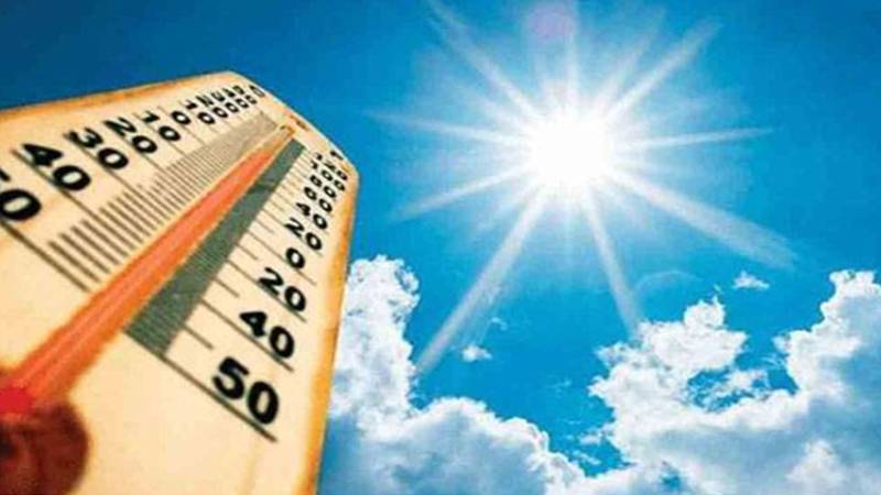 آج درجہ حرارت 38 ڈگری تک پہنچنے کا امکان، بارش کل متوقع