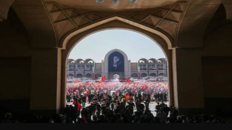 ایران میں شہید سید علی خامنہ ای کی آخری رسومات کا آغاز، لاکھوں افراد کی شرکت متوقع