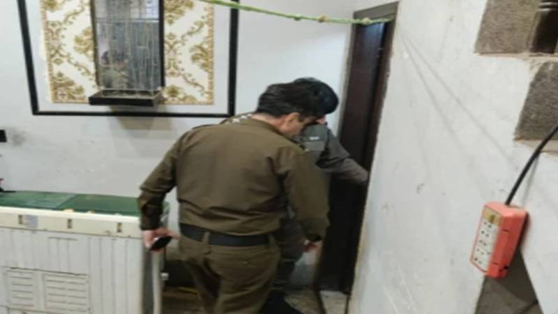 لاہور: ٹیوشن سینٹر میں 12 سالہ لڑکی کی پراسرار ہلاکت، 3 افراد زیر حراست