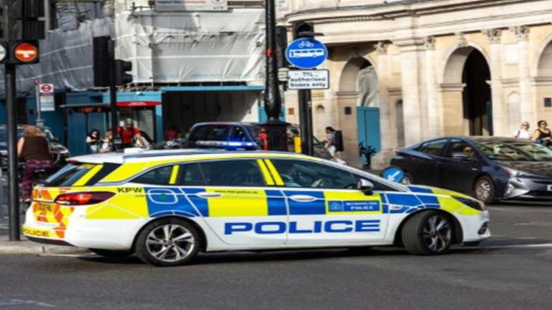 برطانیہ: دو مساجد پر حملے کی مبینہ منصوبہ بندی، 14 سالہ لڑکے پر دہشت گردی کا مقدمہ