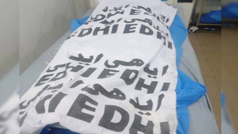 کراچی: 13 سالہ لڑکا گھر کے باہر مردہ حالت میں ملا، پراسرار موت کی تحقیقات شروع