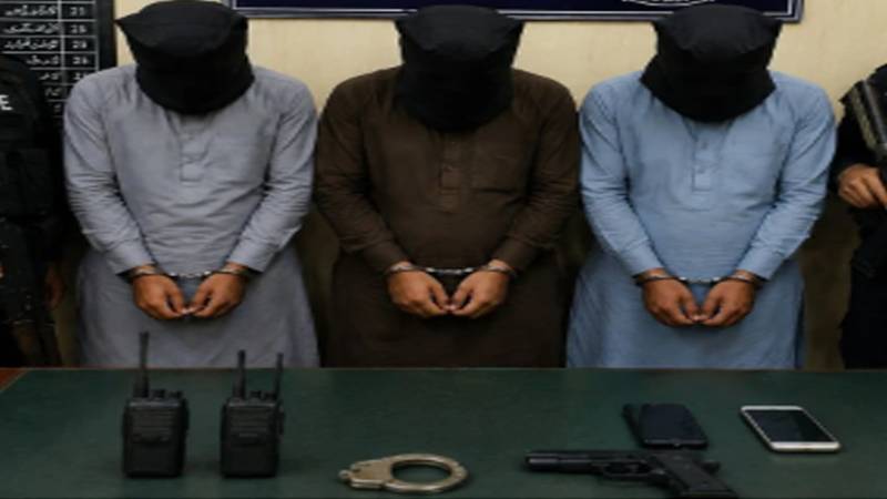 جعلی سی سی ڈی اہلکار بننے والے 3 ملزمان سی سی ڈی ملتان کے ہتھے چڑھ گئے