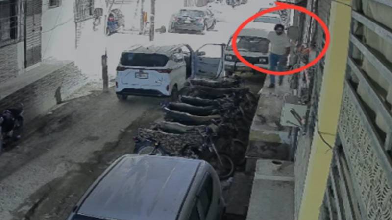 کراچی: پی آئی بی کالونی میں خواتین کو مبینہ ہراساں کرنے کی کوشش