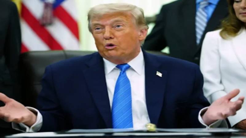 جنگلاتی آگ کے دھوئیں پر ٹرمپ کی کینیڈا کو ٹیرف بڑھانے کی دھمکی
