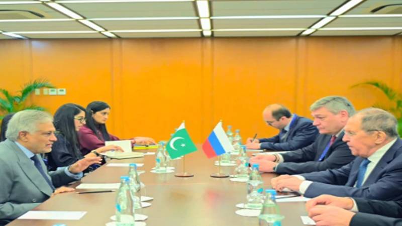 پاکستان اور روس میں تجارت، توانائی اور دوطرفہ تعاون بڑھانے پر اتفاق