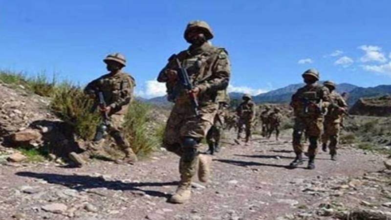 بلوچستان میں سکیورٹی فورسز کا آپریشن، 10 دہشت گرد ہلاک، 2 خاتون خودکش حملہ آور گرفتار