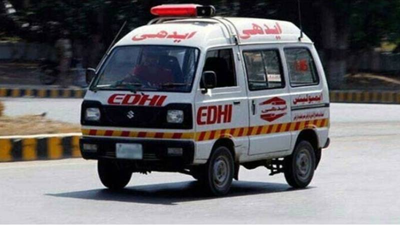 ڈی ایچ اے فیز 4 میں افسوسناک حادثہ، گھر کی چھت گرنے سے 4 افراد زخمی