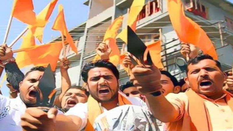 بھارتی وزیرِ تعلیم کے استعفے سے آر ایس ایس کے تعلیمی ایجنڈے کو بڑا دھچکا، رپورٹ