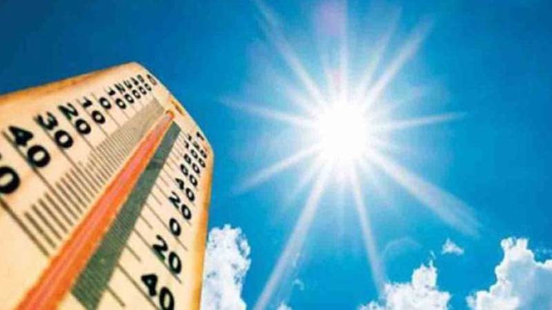 لاہور میں آج بھی گرمی اور حبس برقرار، محکمہ موسمیات نے بارش کی پیشگوئی کر دی