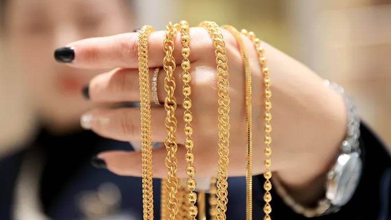 سونے کی قیمت میں ایک بار پھر اضافہ