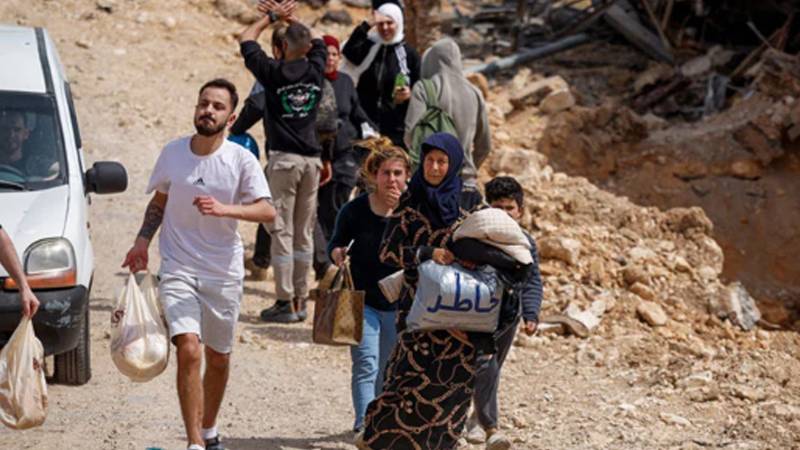 لبنان میں جنگ بندی کے بعد واپسی کا سفر شروع، 8 لاکھ بے گھر افراد گھروں کو لوٹنے لگے