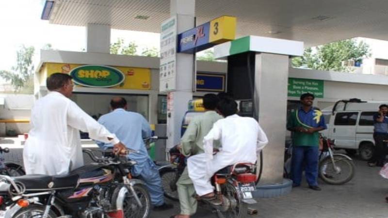 پٹرول کی قیمت میں اضافے پر شہریوں کا احتجاج، حکومت سے فوری ریلیف کا مطالبہ