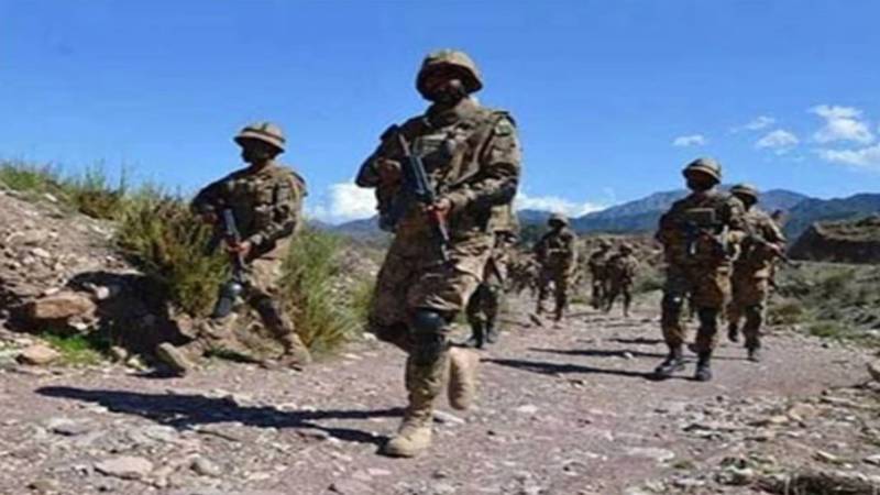سیکیورٹی فورسز کی خیبر پختونخوا میں دو کارروائیوں میں 10 دہشت گرد مارے گئے