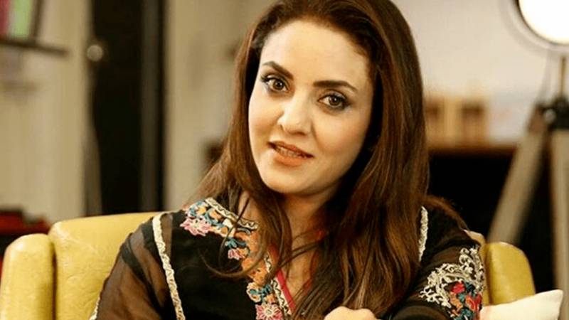 نادیہ خان کی اداکاری کے آغاز پر عمر کتنی تھی؟