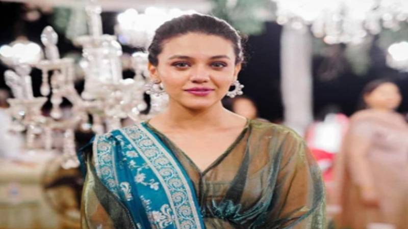 زارا نور عباس نے پاکستان کے موجودہ حالات کو انتہائی تشویشناک قرار دیا