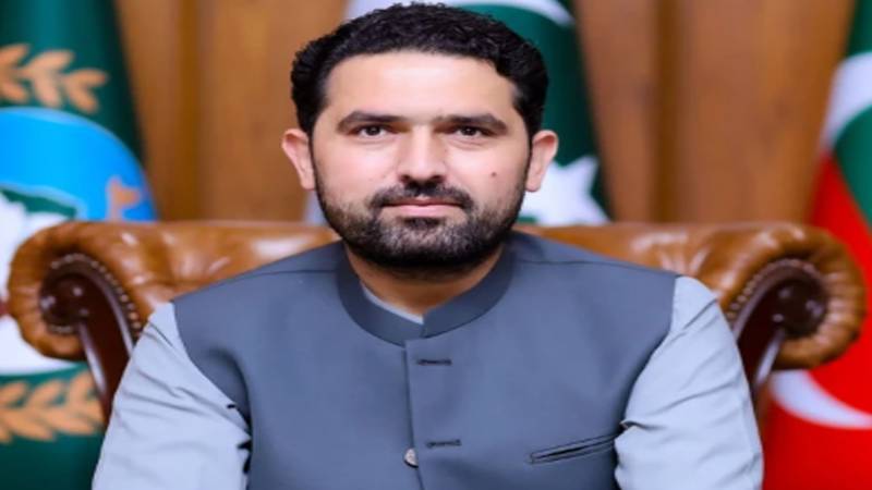 کل حامد میر نے انٹرویو نشر کرنے پر اسٹینڈ لیا، عمران خان کے معاملے پر عدلیہ اسٹینڈ لے، وزیر اعلی خیبر پختونخوا